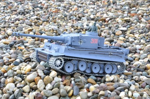 deutscher tiger 1 ferngesteuerter panzer mit schuss rauch und sound mit metallgetriebe und metallkette - pro -13