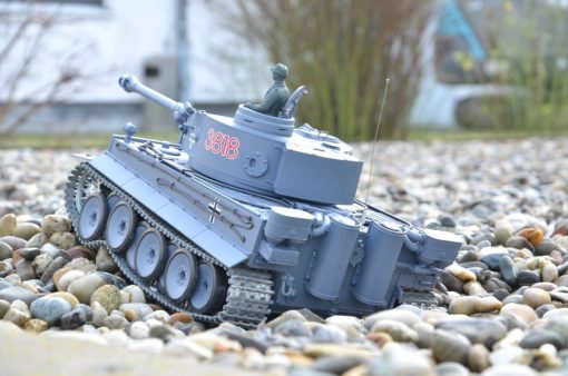deutscher tiger 1 ferngesteuerter panzer mit schuss rauch und sound mit metallgetriebe und metallkette - pro -14