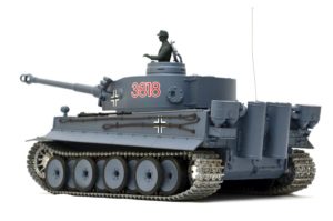 deutscher tiger 1 ferngesteuerter panzer mit schuss rauch und sound mit metallgetriebe und metallkette - pro -4