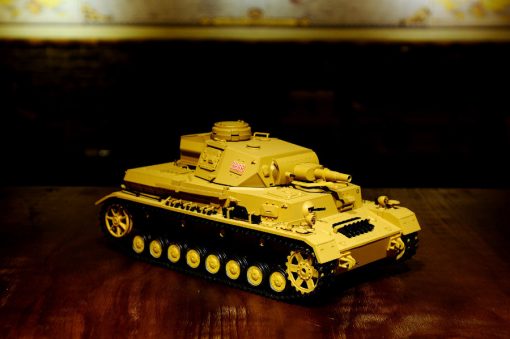 Ferngesteuerter Panzer “Kampfwagen IV Ausf.F-1” Heng Long 1:16 Sandfarbe mit Rauch,Sound und Schuss, Metallgetriebe -2,4Ghz-17