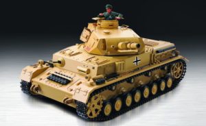 Ferngesteuerter Panzer "Kampfwagen IV Ausf.F-1" Heng Long 1:16 Sandfarbe mit Rauch,Sound und Schuss, Metallgetriebe -2,4Ghz -PRO-1