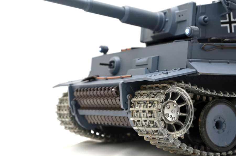 rc-panzer-germany-tiger-I-pro-24g-rauch-sound-metallkette-metallgetriebe-7
